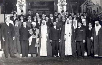 アラブ連盟の創設に向けた準備会合の出席者<br />1944年9月／アレクサンドリア<br />Source：Eltaher.org